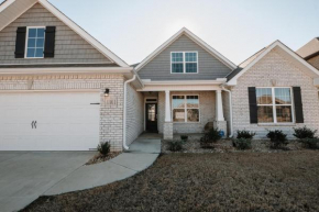 Cozy Culdesac 4Bedroom 2.5 baths!